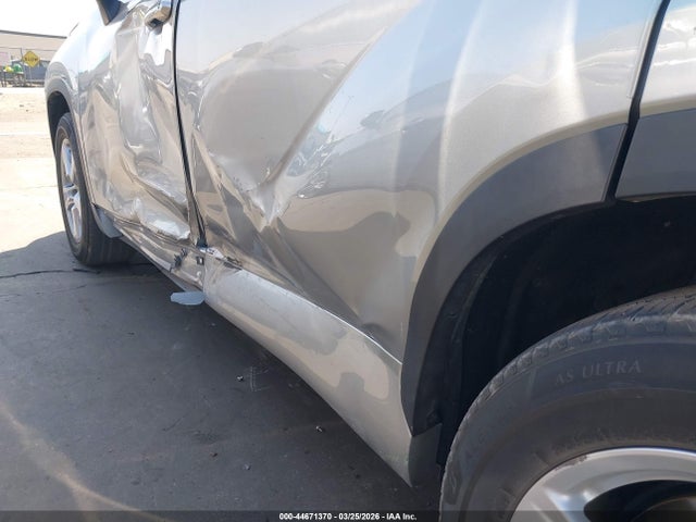Toyota Highlander Le 2021 5TDZZRAH5MS517707 Image 12