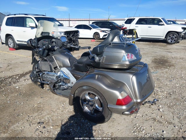 2006 Honda Gl1800 მანქანა იყიდება აუქციონზე, vin: 1HFSC47F26A509940, აუქციონის ნომერი: 44671383