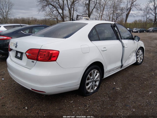 Продаж на аукціоні авто 2014 Volkswagen Jetta 1.8t Se, vin: 3VWD07AJ8EM324493, номер лоту: 44671387
