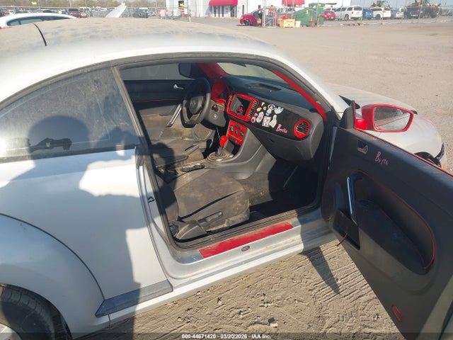 2014 VOLKSWAGEN BEETLE 3VWF17AT3EM634378 Photo 4