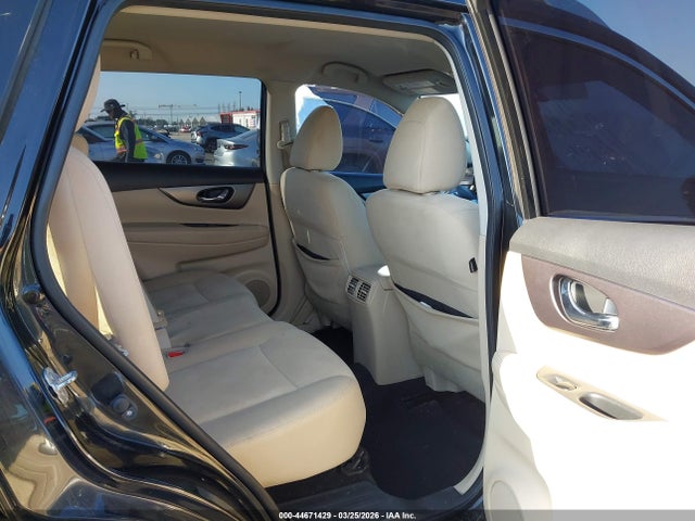 Aukcja sprzedaży 2016 Nissan Rogue Sv, vin: KNMAT2MT8GP654192, numer aukcji: 44671429