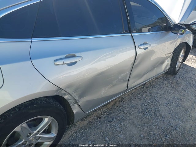 1G1ZB5STXLF005965 Chevrolet Malibu Fwd Ls