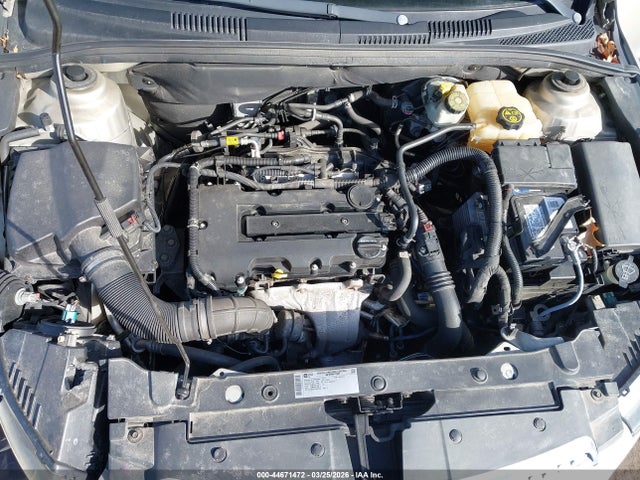 1G1PC5SB8E7446101 Chevrolet Cruze 1lt Auto
