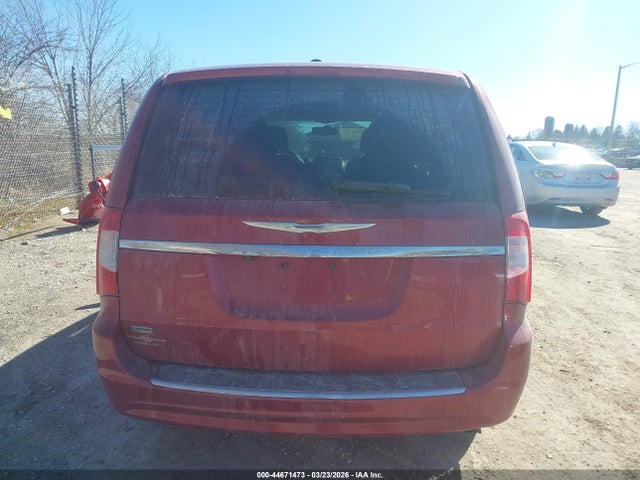 2013 Chrysler Town & Country Touring მანქანა იყიდება აუქციონზე, vin: 2C4RC1BG7DR821557, აუქციონის ნომერი: 44671473