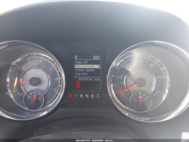 2013 Chrysler Town & Country Touring მანქანა იყიდება აუქციონზე, vin: 2C4RC1BG7DR821557, აუქციონის ნომერი: 44671473