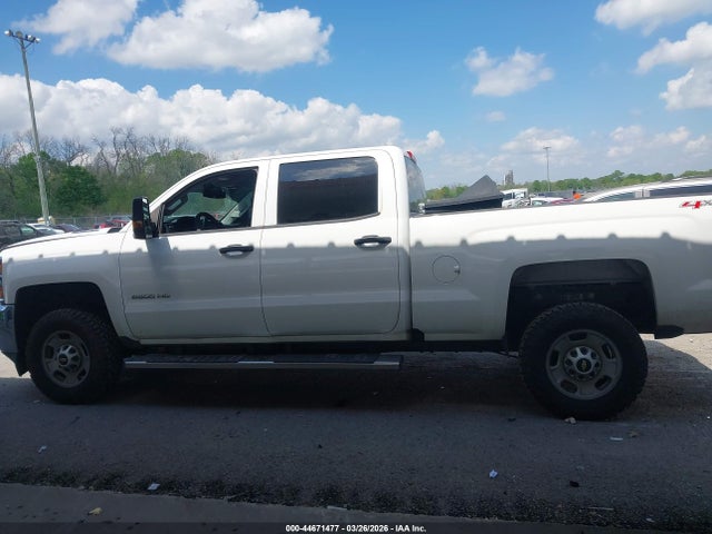 Продаж на аукціоні авто 2016 Chevrolet Silverado 2500hd Wt, vin: 1GC1KUE82GF212281, номер лоту: 44671477