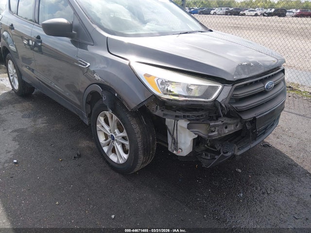Ford ESCAPE S 2017 1FMCU0F7XHUB26324 Image 6