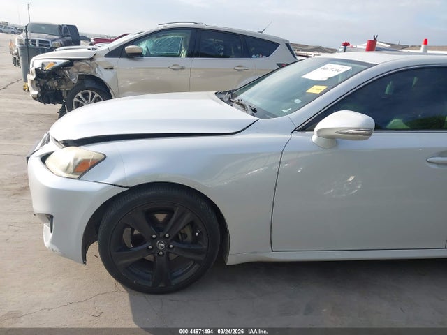 44671494 :رقم المزاد ، JTHBF5C27B5143226 vin ، 2011 Lexus Is 250 مزاد بيع