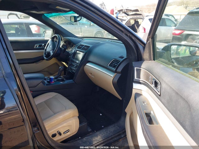 44671503 :رقم المزاد ، 1FM5K8D8XGGA33146 vin ، 2016 Ford Explorer Xlt مزاد بيع