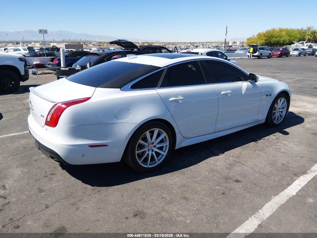 2016 JAGUAR XJ SAJWA1C78G8W03023 Photo 3