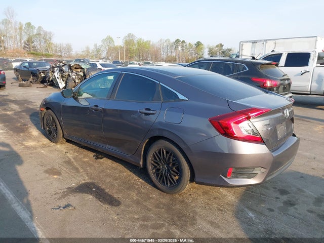 Продажа на аукционе авто 2017 Honda Civic Lx, vin: 2HGFC2F57HH546156, номер лота: 44671545