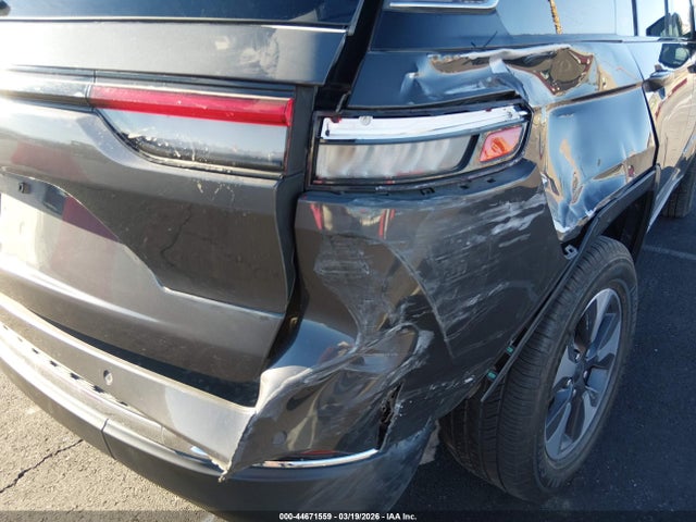 2023 Jeep Grand Cherokee 4xe მანქანა იყიდება აუქციონზე, vin: 1C4RJYB64PC633422, აუქციონის ნომერი: 44671559