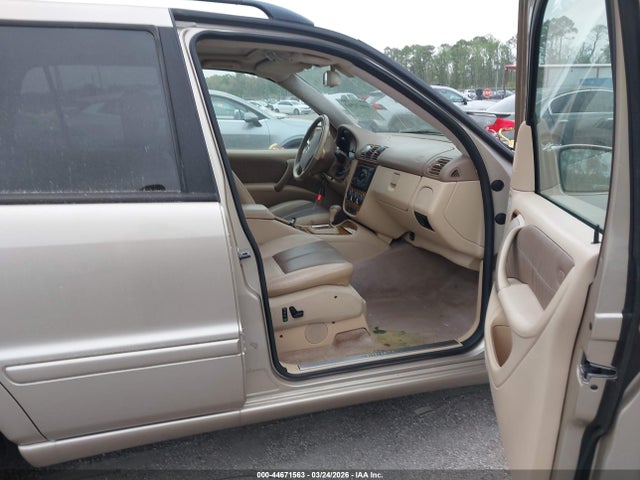 2002 Mercedes-benz Ml 500 მანქანა იყიდება აუქციონზე, vin: 4JGAB75E32A317405, აუქციონის ნომერი: 44671563