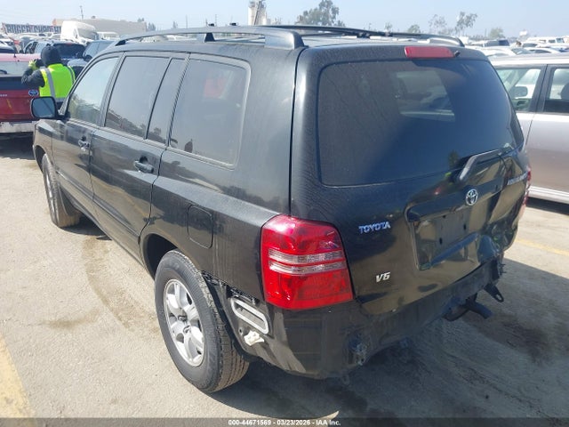 2002 TOYOTA HIGHLANDER JTEGF21A920034775 Photo 2