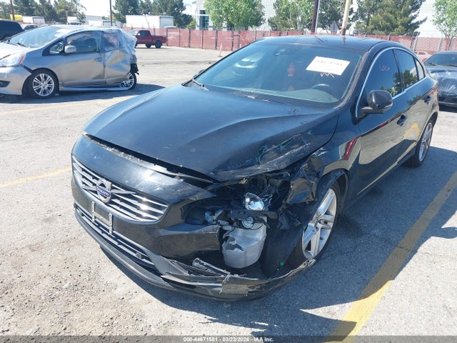 YV126MFK8G2413381 Volvo S60 T5 Drive-e Premier