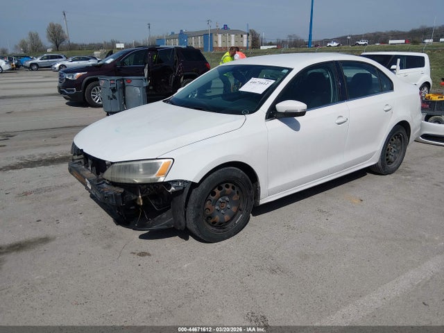 2013 Volkswagen Jetta 2.5l Se მანქანა იყიდება აუქციონზე, vin: 3VWDP7AJ9DM408672, აუქციონის ნომერი: 44671612
