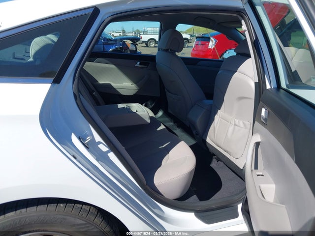 5NPE24AF9GH340481 Hyundai SONATA SE