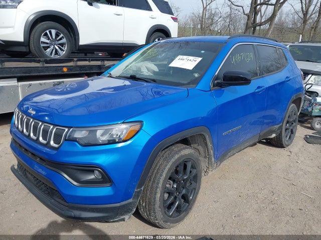 44671629 :رقم المزاد ، 3C4NJDFB5NT130613 vin ، 2022 Jeep Compass Latitude Lux 4x4 مزاد بيع