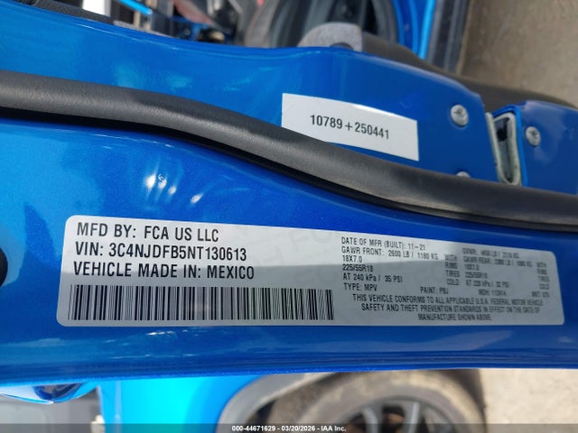 44671629 :رقم المزاد ، 3C4NJDFB5NT130613 vin ، 2022 Jeep Compass Latitude Lux 4x4 مزاد بيع