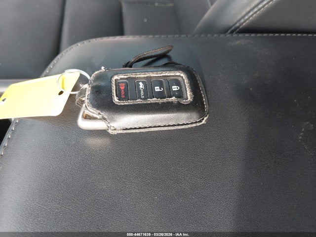 JTJDARBZ6L5003018 Lexus NX 300
