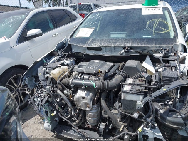 JTJDARBZ6L5003018 Lexus NX 300