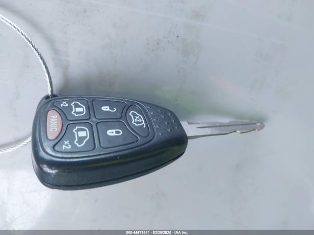 2006 Chrysler Town & Country Touring მანქანა იყიდება აუქციონზე, vin: 2A4GP54L66R821155, აუქციონის ნომერი: 44671681