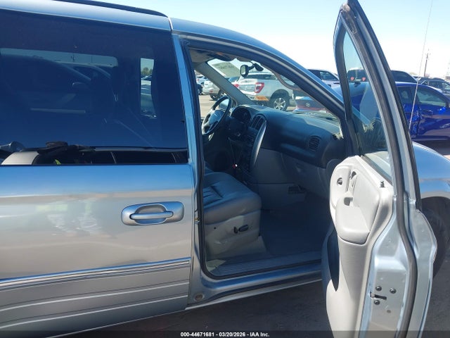 2006 Chrysler Town & Country Touring მანქანა იყიდება აუქციონზე, vin: 2A4GP54L66R821155, აუქციონის ნომერი: 44671681