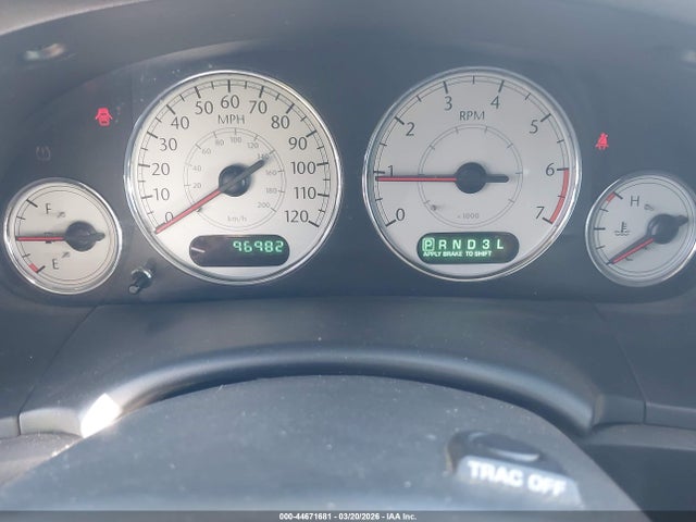 2006 Chrysler Town & Country Touring მანქანა იყიდება აუქციონზე, vin: 2A4GP54L66R821155, აუქციონის ნომერი: 44671681