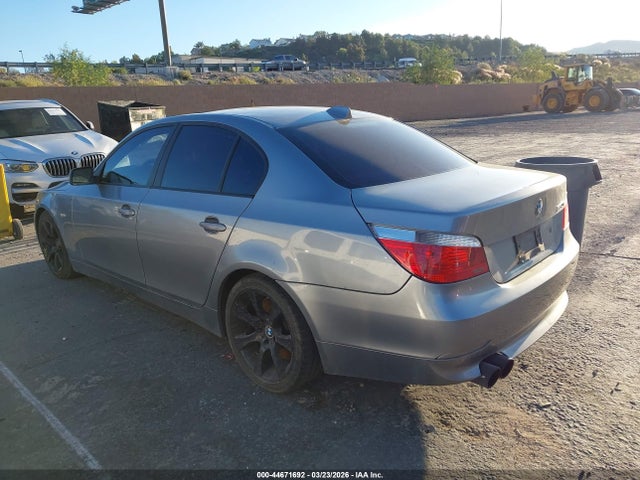 2007 BMW 550I WBANB53547CP05068 Photo 2