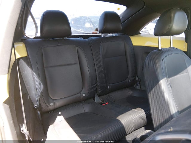 2012 Volkswagen Beetle 2.5l მანქანა იყიდება აუქციონზე, vin: 3VWJP7AT4CM665421, აუქციონის ნომერი: 44671696
