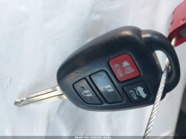 2T1BURHE8GC549320 Toyota Corolla S Plus