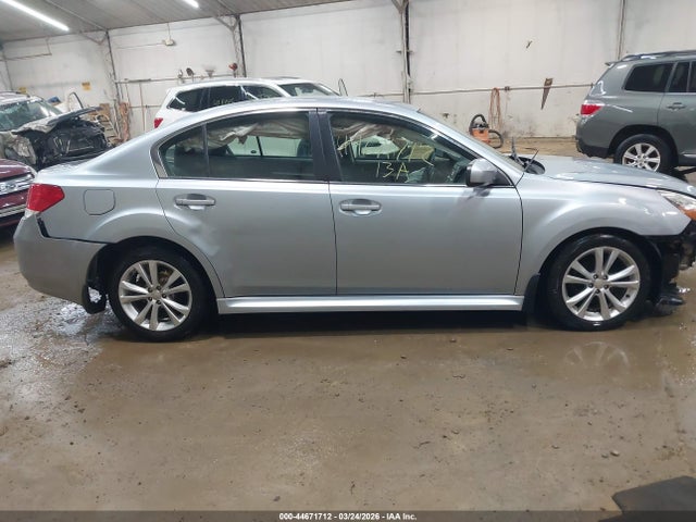 2013 Subaru Legacy 2.5i Premium მანქანა იყიდება აუქციონზე, vin: 4S3BMBC61D3030427, აუქციონის ნომერი: 44671712