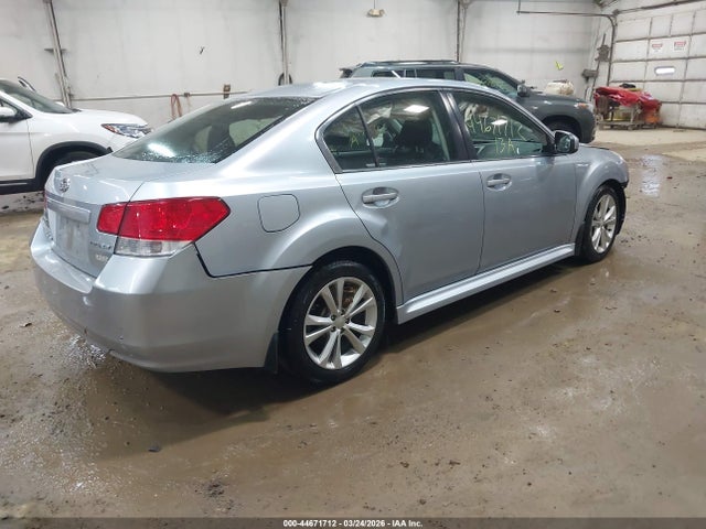 2013 Subaru Legacy 2.5i Premium მანქანა იყიდება აუქციონზე, vin: 4S3BMBC61D3030427, აუქციონის ნომერი: 44671712