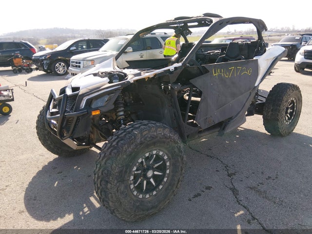 44671726 :رقم المزاد ، 3JBVGAW40KK000130 vin ، 2019 Can-am Maverick X3 Ds Turbo R مزاد بيع