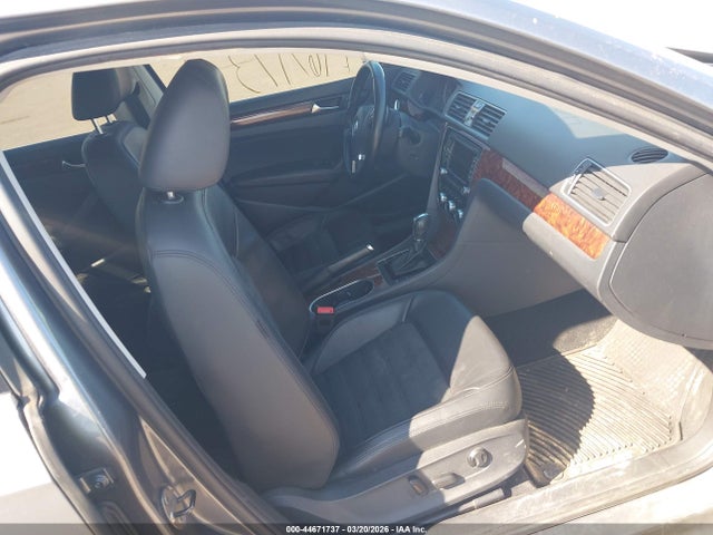Aukcja sprzedaży 2013 Volkswagen Passat 3.6l V6 Sel Premium, vin: 1VWCM7A3XDC081691, numer aukcji: 44671737