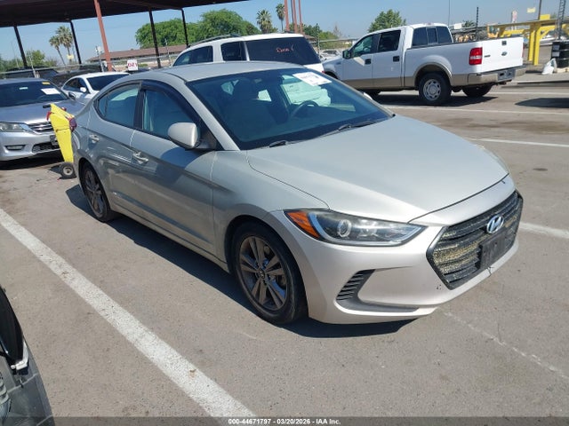 KMHD84LF0JU600038 Hyundai ELANTRA SEL