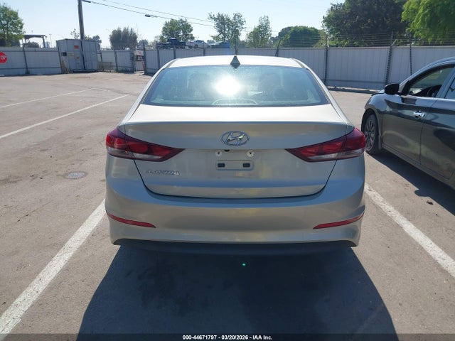 KMHD84LF0JU600038 Hyundai ELANTRA SEL