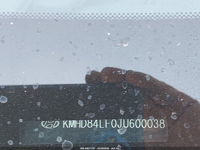 KMHD84LF0JU600038 Hyundai ELANTRA SEL