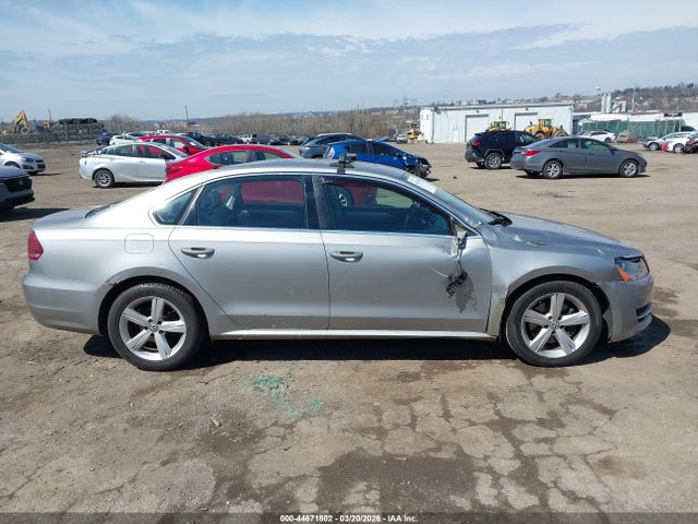 Aukcja sprzedaży 2012 Volkswagen Passat 2.5l Se, vin: 1VWBP7A3XCC084804, numer aukcji: 44671802