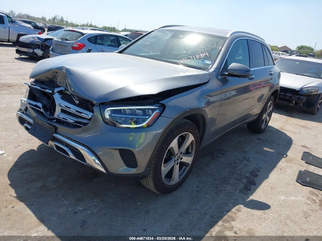 44671834 :رقم المزاد ، W1N0G8DB3NV373882 vin ، 2022 Mercedes-benz Glc 300 Suv مزاد بيع