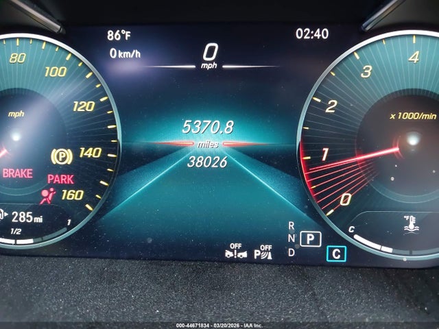44671834 :رقم المزاد ، W1N0G8DB3NV373882 vin ، 2022 Mercedes-benz Glc 300 Suv مزاد بيع