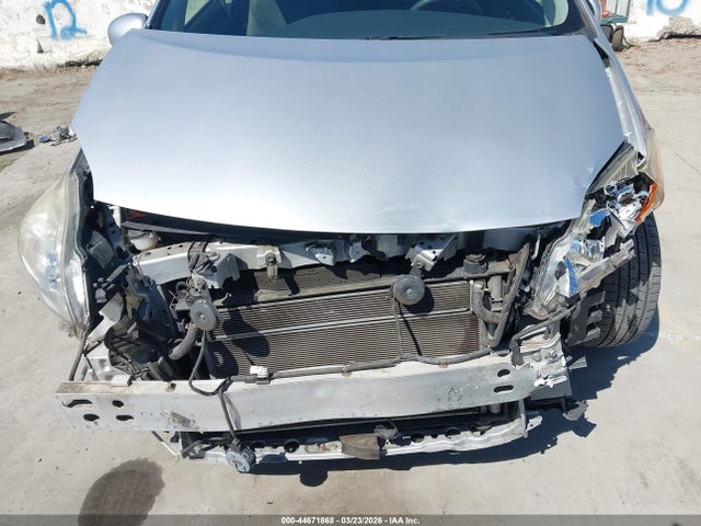 JTDKN3DU9E0371724 Toyota Prius Three