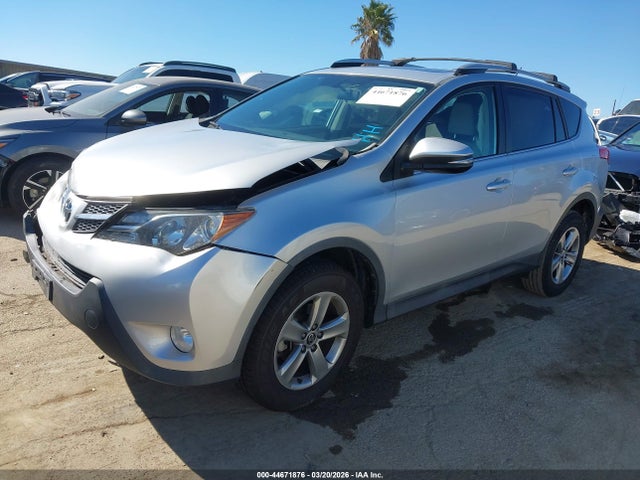 Toyota Rav4 Xle 2015 2T3WFREV0FW193336 Image 2