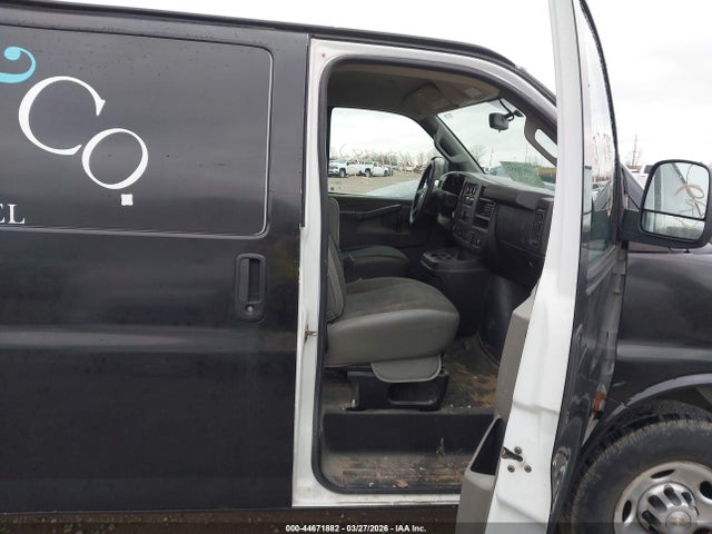 2020 Chevrolet Express Cargo Rwd 2500 Regular Wheelbase Wt მანქანა იყიდება აუქციონზე, vin: 1GCWGAFG4L1254728, აუქციონის ნომერი: 44671882