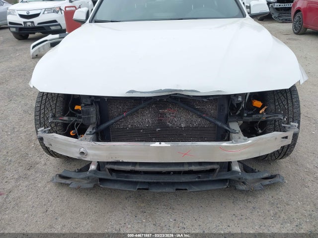 WBA8E1G32HNU15536 BMW 320i