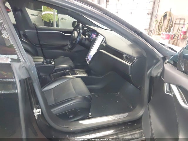 Продаж на аукціоні авто 2017 Tesla Model S 100d/60d/75d/90d/p100d, vin: 5YJSA1E27HF187322, номер лоту: 44671937