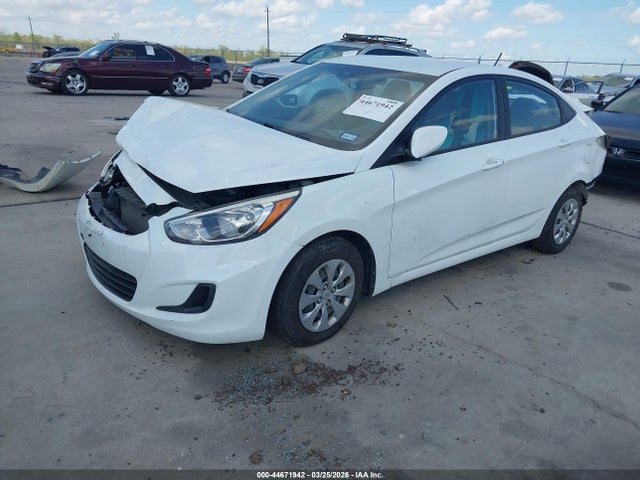 Hyundai ACCENT SE 2016 KMHCT4AE6GU051538 Image 2