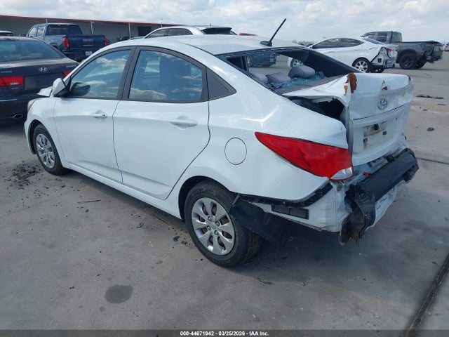 Hyundai ACCENT SE 2016 KMHCT4AE6GU051538 Image 3