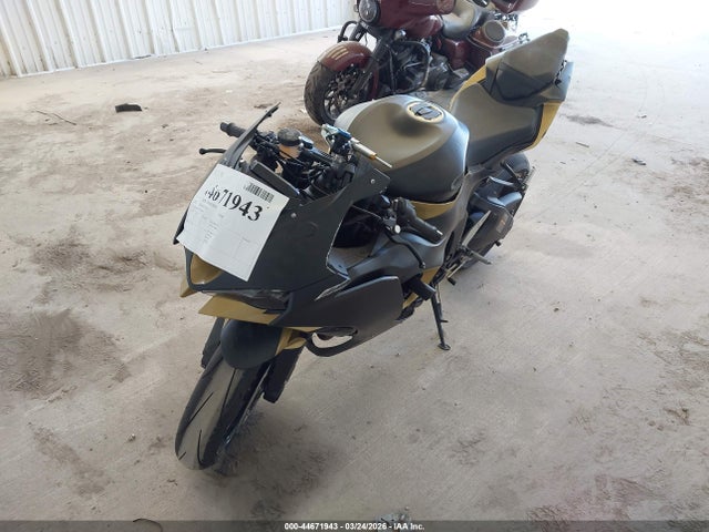 Продажа на аукционе авто 2026 Kawasaki Zx636 K, vin: JKBZXJJ17TA040273, номер лота: 44671943
