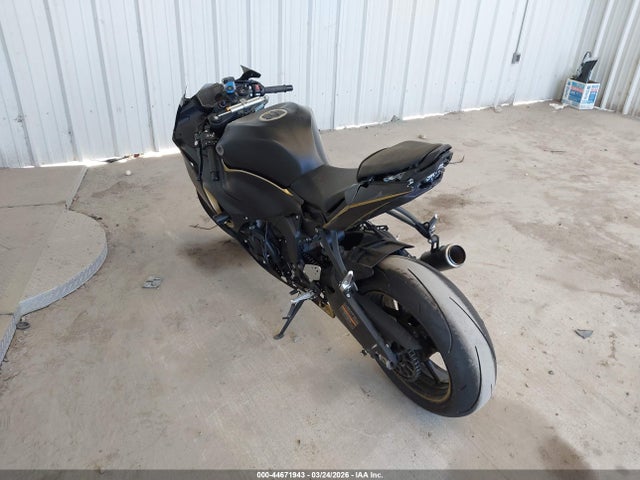 Продажа на аукционе авто 2026 Kawasaki Zx636 K, vin: JKBZXJJ17TA040273, номер лота: 44671943